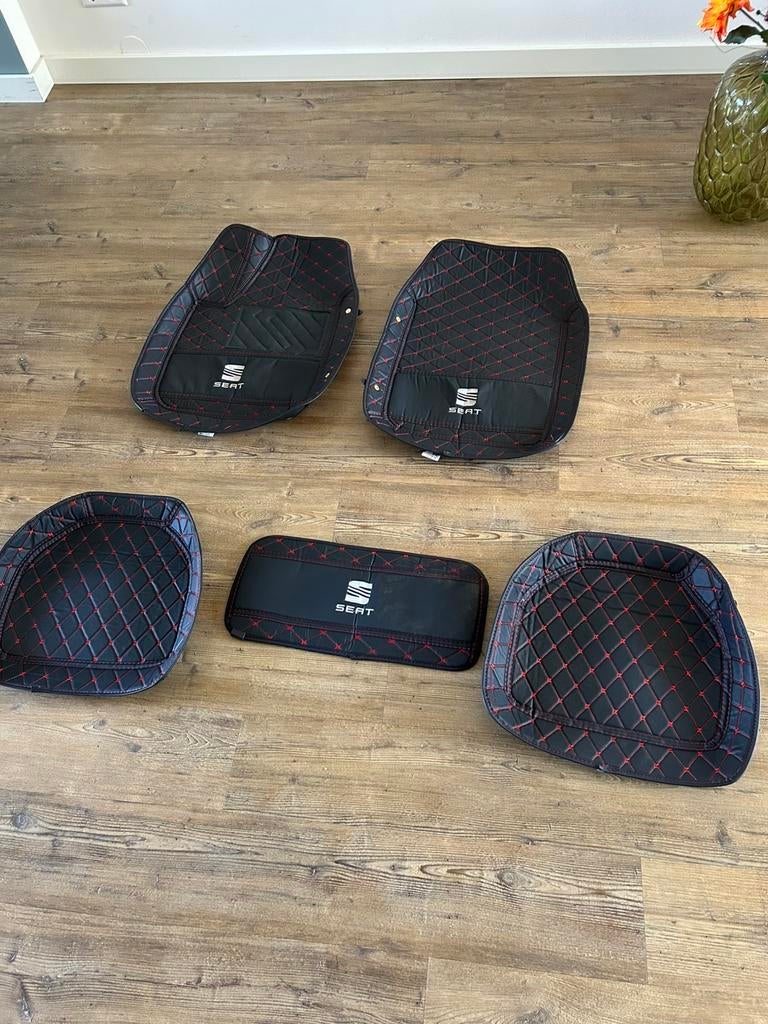 Seat ibiza 2012 automatten, Ophalen of Verzenden, Zo goed als nieuw