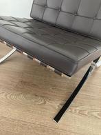 2 Knoll Barcelona Chairs, donkerbruin leder, Design, 75 tot 100 cm, Ophalen of Verzenden, Zo goed als nieuw
