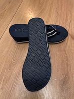 Tommy Hilfiger slippers, maat 38, Ophalen of Verzenden, Zo goed als nieuw