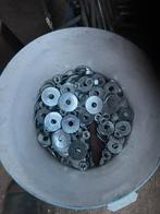 bouten, Ophalen of Verzenden, Zo goed als nieuw, 100 tot 250 mm, Bouten of Moeren