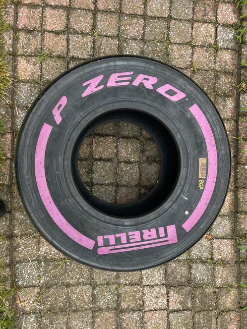 Pirelli F1 band paarse uitvoering, Verzamelen, Automerken, Motoren en Formule 1, Zo goed als nieuw, Formule 1, Ophalen