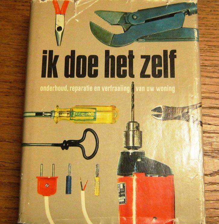 Ik Doe Het Zelf KLussen  onderhoud, reparatie, verfraaiing., Boeken, Hobby en Vrije tijd, Zo goed als nieuw, Overige onderwerpen