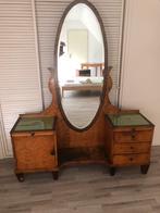 Air B&B uitrusting, bijzondere slaapkamer bed kast enz, Ophalen