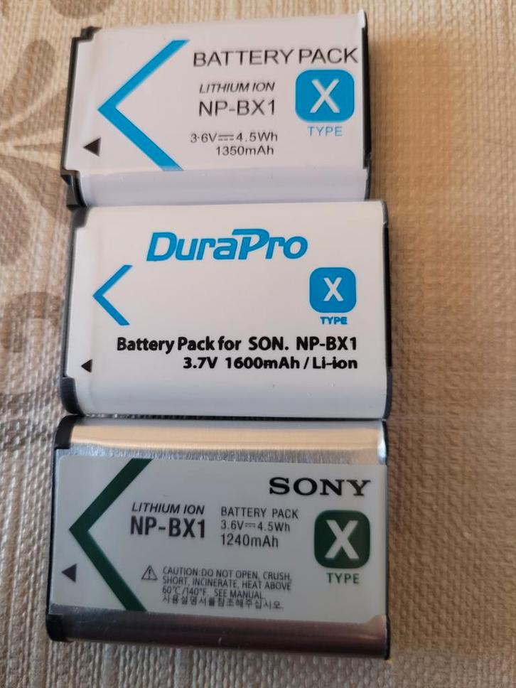 3x NP-BX1 Batterijen + Lader (Sony Compatibel), Audio, Tv en Foto, Accu's en Batterijen, Nieuw, Oplaadbaar, Ophalen