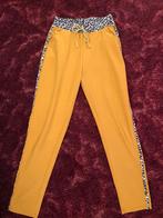 Leuke stretch broek, Ophalen of Verzenden, Zo goed als nieuw, Maat 36 (S), Geel