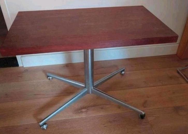 Vintage salontafel / bijzettafel 40B x 70L x 51H, Huis en Inrichting, Tafels | Bijzettafels, Gebruikt, Rechthoekig, 45 tot 60 cm