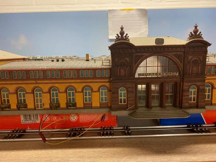 Station Bonn van Kibri, Hobby en Vrije tijd, Modeltreinen | H0, Gebruikt, Brug, Tunnel of Gebouw, Gelijkstroom of Wisselstroom