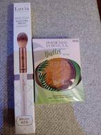 Make-up set: Physicians Formula butter blush & Luvia brush, Wangen, Nieuw, Ophalen of Verzenden, Make-up