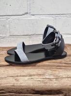 Castaner - Mooie leren sandalen maat 37 - Nieuw €150, Nieuw, Sandalen of Muiltjes, Blauw, Castaner