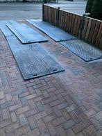 Kunstof rijplaten 10x, Doe-het-zelf en Verbouw, Platen en Panelen, Ophalen, Gebruikt, 20 tot 50 mm