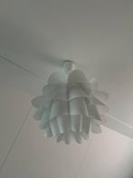 Hanglamp “bloem” - Ikea - wit, Huis en Inrichting, Lampen | Plafondlampen, Ophalen, Zo goed als nieuw, Kunststof