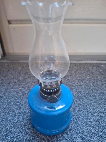Petroleum lamp vintage beschikbaar voor biedingen