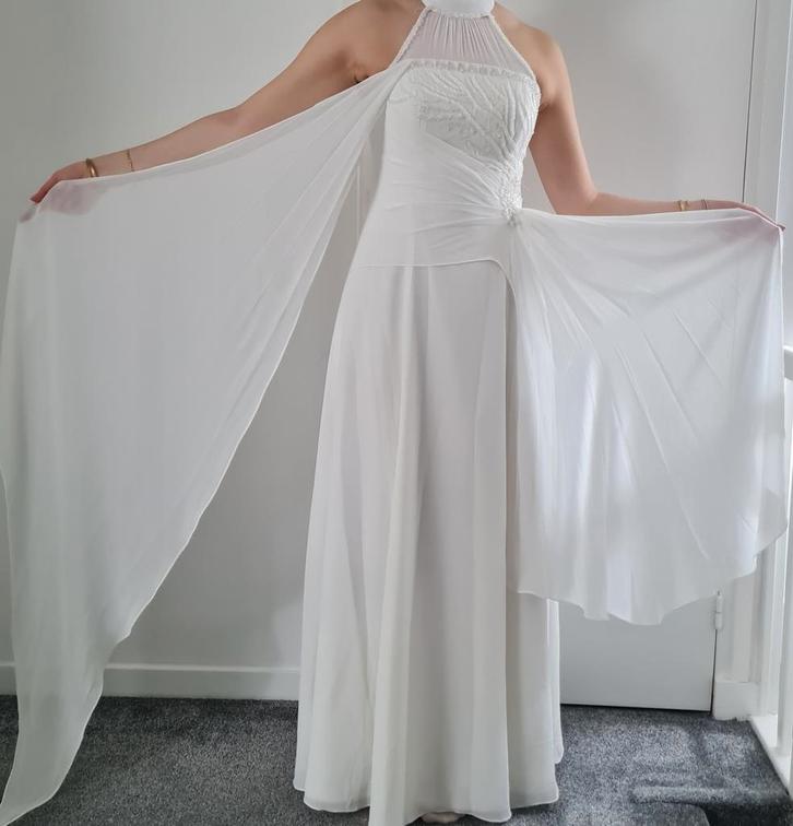 Trouwjurk / gelegenheidskleding maat M/L + hakken maat 39, Kleding | Dames, Gelegenheidskleding, Gedragen, Wit, Ophalen of Verzenden