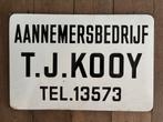 Oud emaille naambord reclamebord aannemersbedrijf TJ kooy, Ophalen