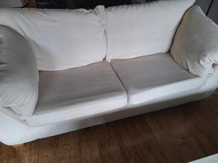 Beige  3-zits bank Rivera Maison stijl, Huis en Inrichting, Banken | Bankstellen, Gebruikt, Rechte bank, Driepersoons, 150 tot 200 cm