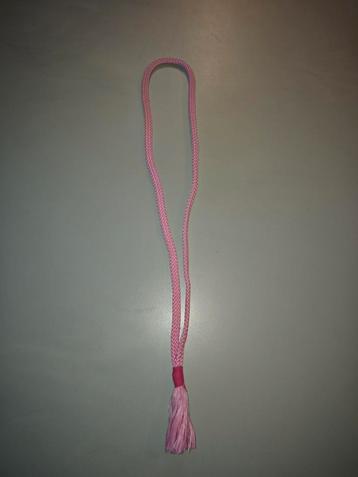 Roze neckrope cob/full beschikbaar voor biedingen