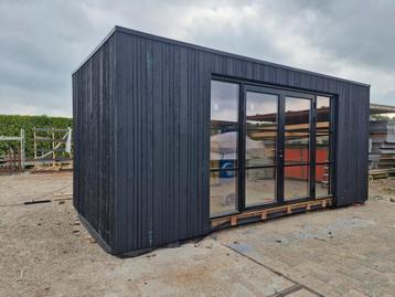 Poolhouse tuinkantoor  beschikbaar voor biedingen