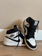 Nike Air Jordan 1 Mid SE - Maat 45, Kleding | Heren, Schoenen, Zwart, Ophalen of Verzenden, Sneakers of Gympen, Zo goed als nieuw