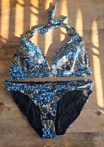 Mooie halter bikini mt 48, Kleding | Dames, Badmode en Zwemkleding, Beachwave, Blauw, Ophalen of Verzenden, Zo goed als nieuw