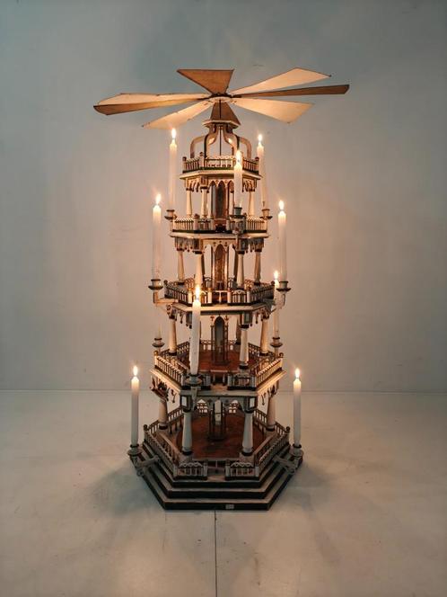 19e Eeuw Handgemaakte Kerstpiramide – Volk kunst, Antiek en Kunst, Curiosa en Brocante, Ophalen