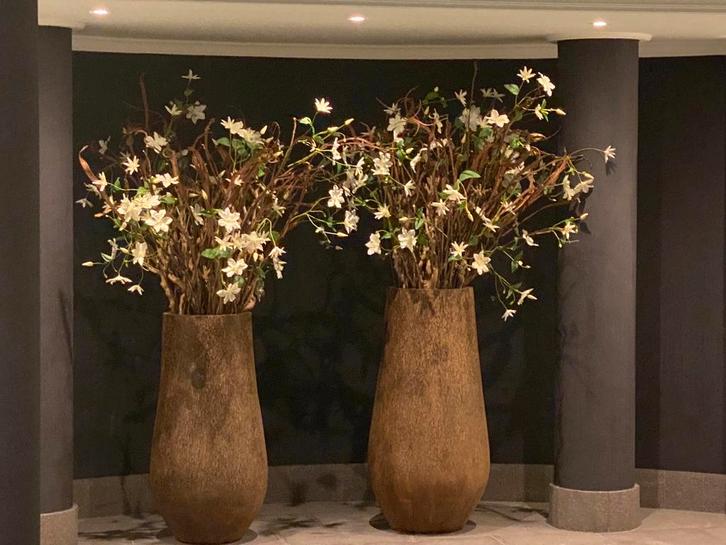 Bloem vazen groot, Huis en Inrichting, Woonaccessoires | Vazen, Zo goed als nieuw, Overige kleuren, 75 cm of meer, Overige materialen