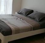 Complete twee persoons bed Auping Aurondo bed  van 2021, Huis en Inrichting, Ophalen, Gebruikt, Wit, Tweepersoons