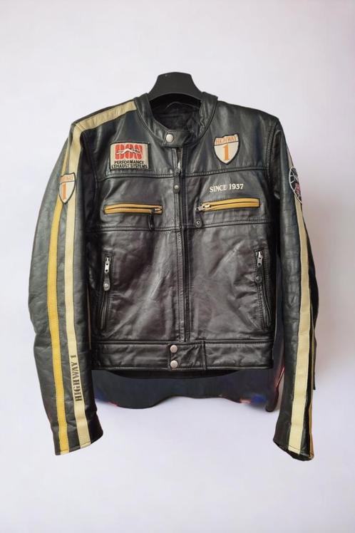 Nauwelijks gedragen. Moo echt leer . Maat S dames, Motoren, Kleding | Motorkleding, Jas | leer, Dames, Tweedehands, Ophalen of Verzenden
