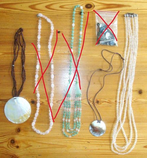 3 kettingen van hoofdzakelijk natuurlijke materialen, Sieraden, Tassen en Uiterlijk, Kettingen, Zo goed als nieuw, Overige materialen