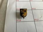 Speldje voetbal Schwarz weiss Zurich Zwitserland, Verzamelen, Speldjes, Pins en Buttons, Ophalen of Verzenden, Zo goed als nieuw