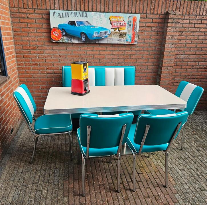 FIFTIES SIXTIES BEL AIR DINER STOELEN MET TAFEL EN DINERBANK, Huis en Inrichting, Stoelen, Zo goed als nieuw, Vier, Metaal, Overige materialen