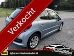 Peugeot 207 1.4 VTi Active airco 5 deurs boekjes lm velgen, Voorwielaandrijving, Euro 5, Gebruikt, Blauw