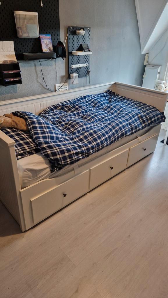 Ikea Hemnes Bedbank - Uitschuifbaar, Huis en Inrichting, Slaapkamer | Bedden, Gebruikt, Eenpersoons, 80 cm, 200 cm, Hout, Wit