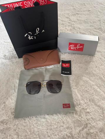 Rayban zonnebril  beschikbaar voor biedingen