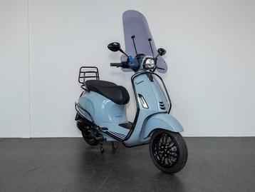 Vespa Sprint Amazon Blue NIEUW 0 KM CUSTOM beschikbaar voor biedingen