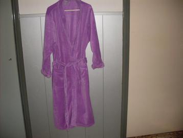 maat M warme fleece paarse badjas beschikbaar voor biedingen