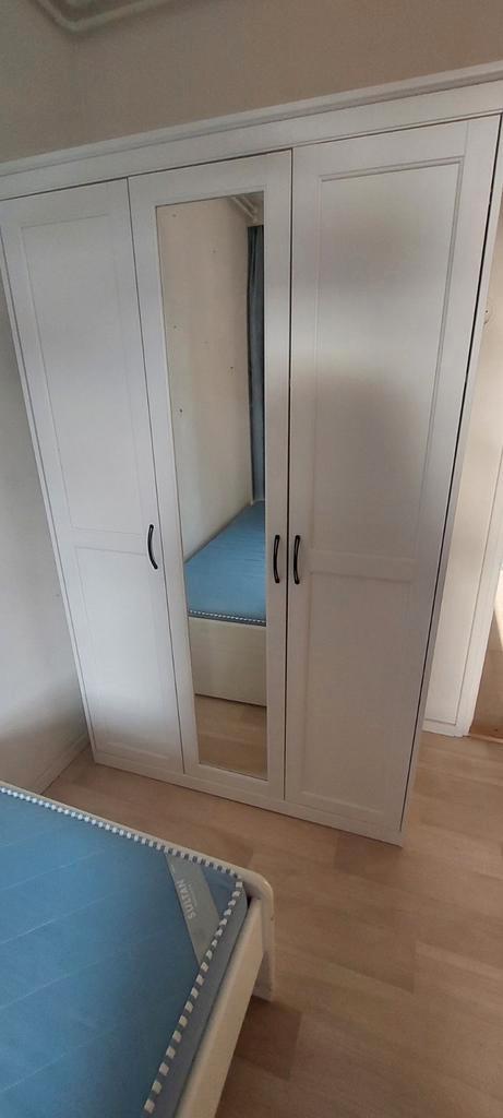 Witte kledingkast met spiegeldeur, Huis en Inrichting, Kasten | Kledingkasten, Zo goed als nieuw, 150 tot 200 cm, 150 tot 200 cm