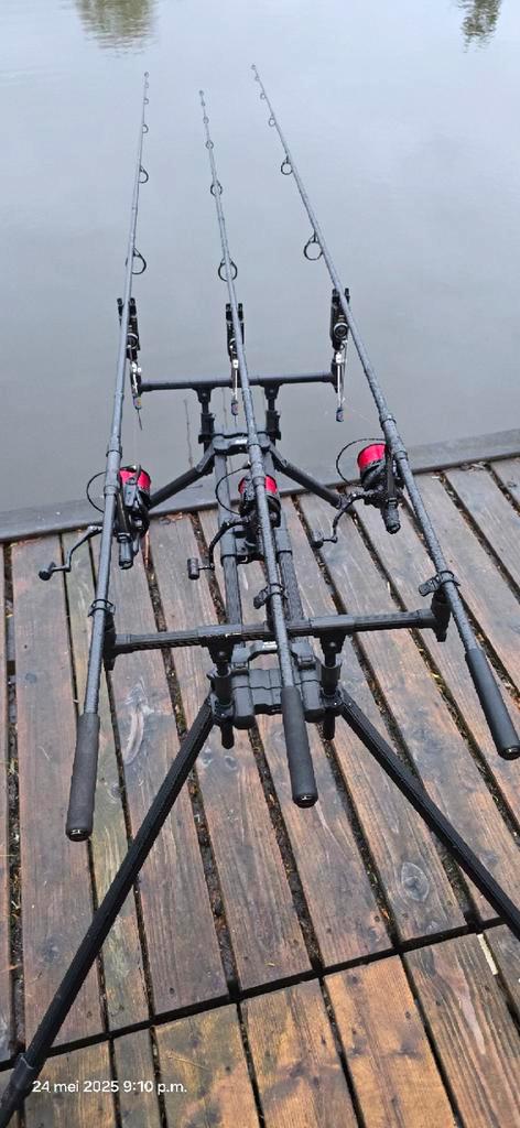 Mooie hengelset okuma c-fight 12ft-3.25lbs met dam 7000fs mo, Watersport en Boten, Hengelsport | Karpervissen, Zo goed als nieuw
