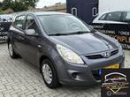 Hyundai i20 1.2i i-Drive boekjes erbij airco, trekhaak 5drs, Euro 5, 450 kg, 4 cilinders, Bedrijf