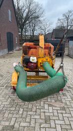 Bladzuiger mestzuiger, Ophalen