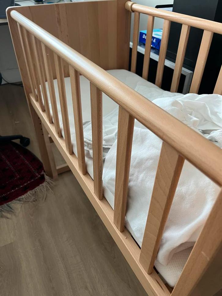 Petite Amelie Co-sleeper - Aanschuifbedje, Kinderen en Baby's, Babywiegjes en Ledikanten, Gebruikt, Ledikant, Ophalen