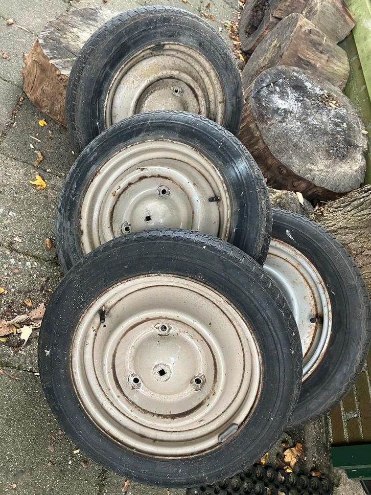 Velgen + Banden Citroen 2CV, Auto-onderdelen, Ophanging en Onderstel, Gebruikt, Ophalen