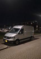 Chauffeur met bus voor ophalen of brengen goederen, Diensten en Vakmensen, Koeriers, Chauffeurs en Taxi's