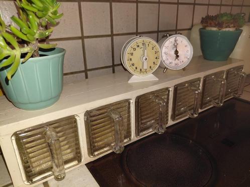 Oud houten keukenkastje keukenrek met 6 glazen grutterbakjes, Antiek en Kunst, Curiosa en Brocante, Ophalen