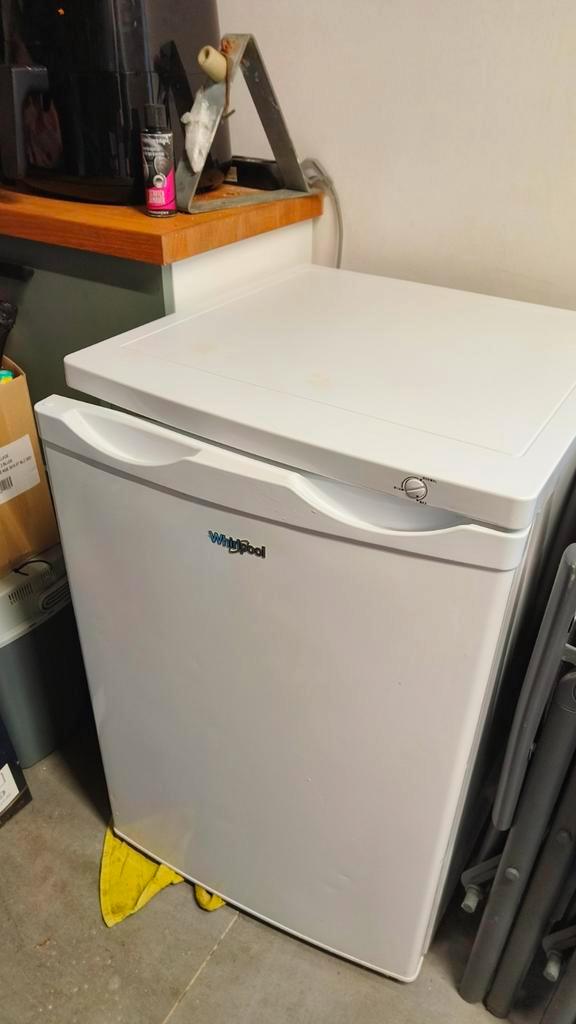 Tafelmodel vriezer van Whirlpool, Witgoed en Apparatuur, Vriezers en Diepvrieskisten, Gebruikt, Minder dan 60 cm, Ophalen