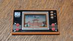 NINTENDO Vintage Game Watch FIRE ATTACK, Spelcomputers en Games, Games | Nintendo Game Boy, Verzenden, 1 speler, Zo goed als nieuw