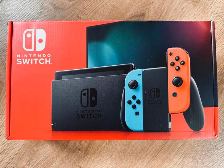 Nintendo Switch V2 2019 met spellen, Spelcomputers en Games, Spelcomputers | Nintendo Switch, Zo goed als nieuw, Switch 2019 Upgrade