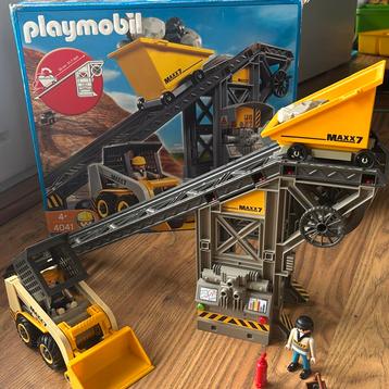 Playmobil transportband met graafmachine beschikbaar voor biedingen