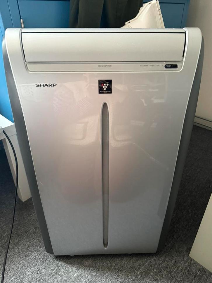 Sharp airconditioning, Witgoed en Apparatuur, Airco's, Gebruikt, Mobiele airco, Minder dan 60 m³, 3 snelheden of meer, Koelen en Ontvochtigen