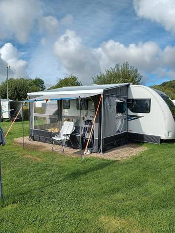 Merk: Isabella Buddy 370 zijwanden en voorwand. beschikbaar voor biedingen