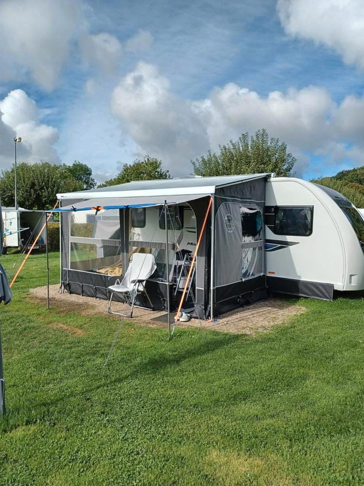 Merk: Isabella Buddy 370 zijwanden en voorwand., Caravans en Kamperen, Caravan accessoires, Gebruikt, Ophalen